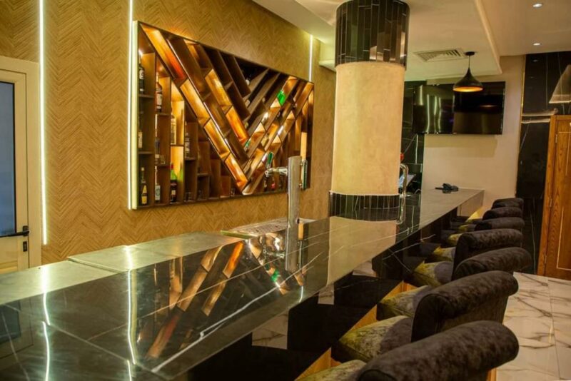 Bar – Image 3